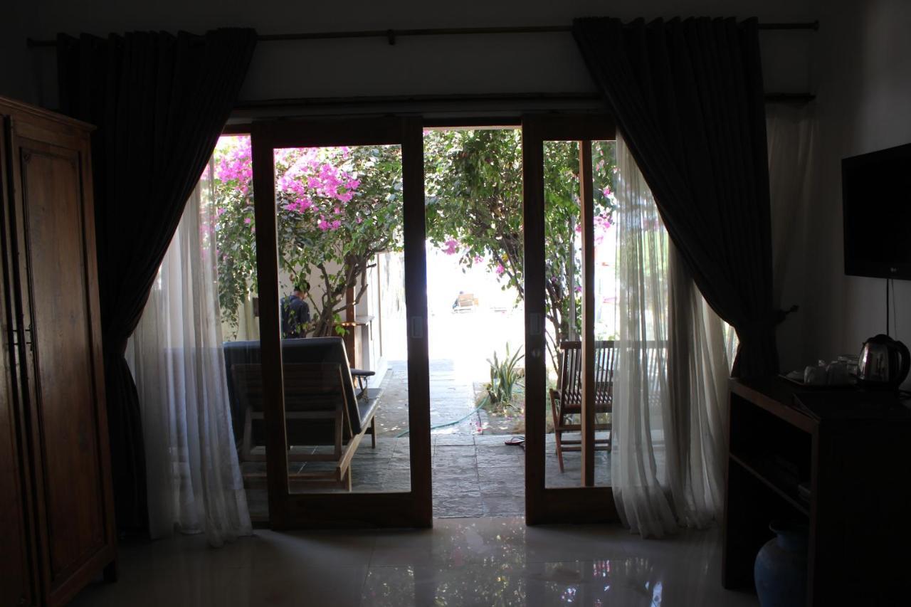 Kelapa Kecil Hotel Gili Trawangan Exterior photo